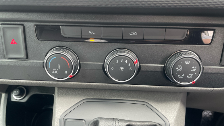 Volkswagen Transporter T28 Lwb Diesel 2.0 TDI 150 Highline Van DSG